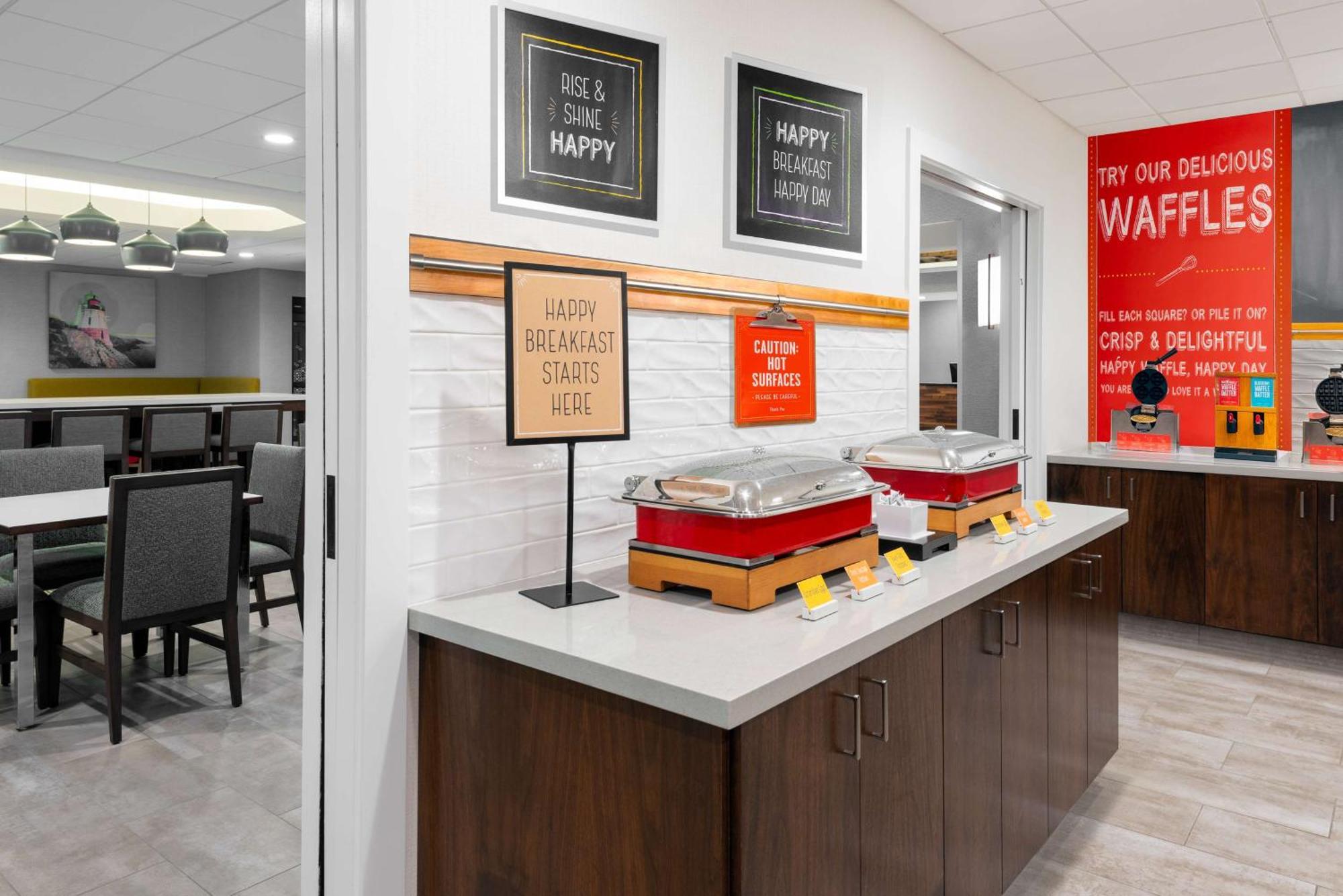 Hampton Inn Coventry-Warwick Area Exteriér fotografie