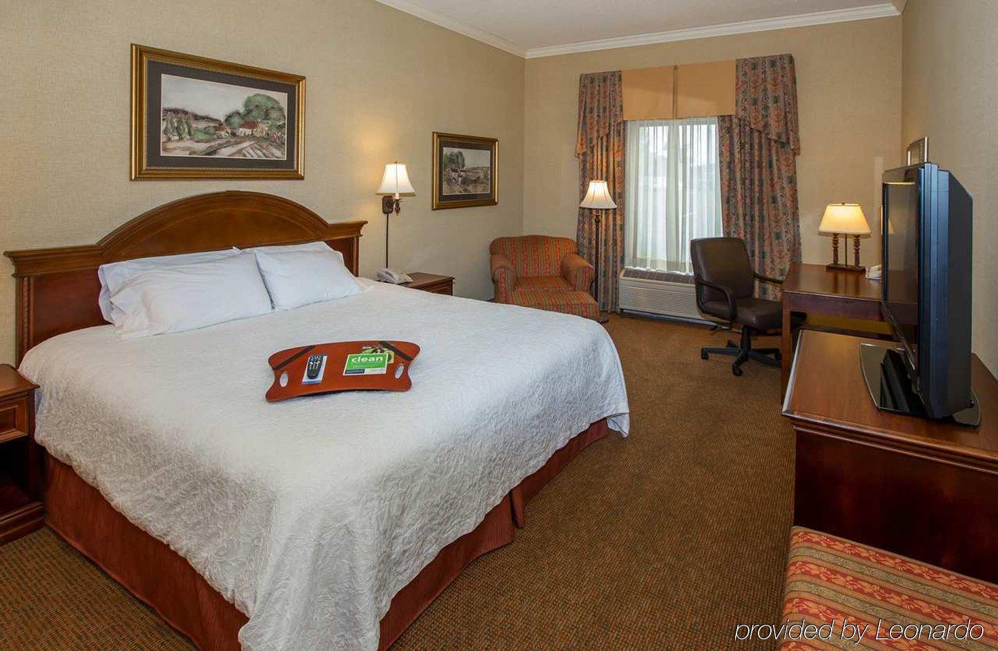 Hampton Inn Coventry-Warwick Area Exteriér fotografie