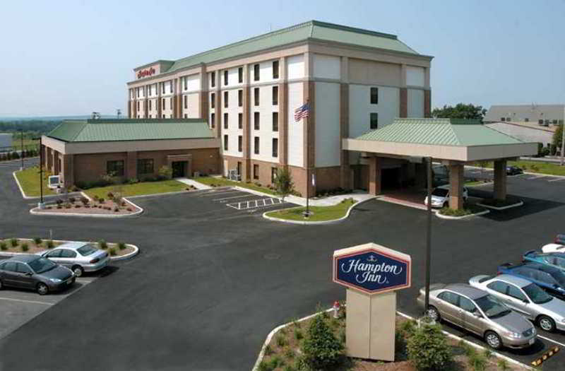 Hampton Inn Coventry-Warwick Area Exteriér fotografie